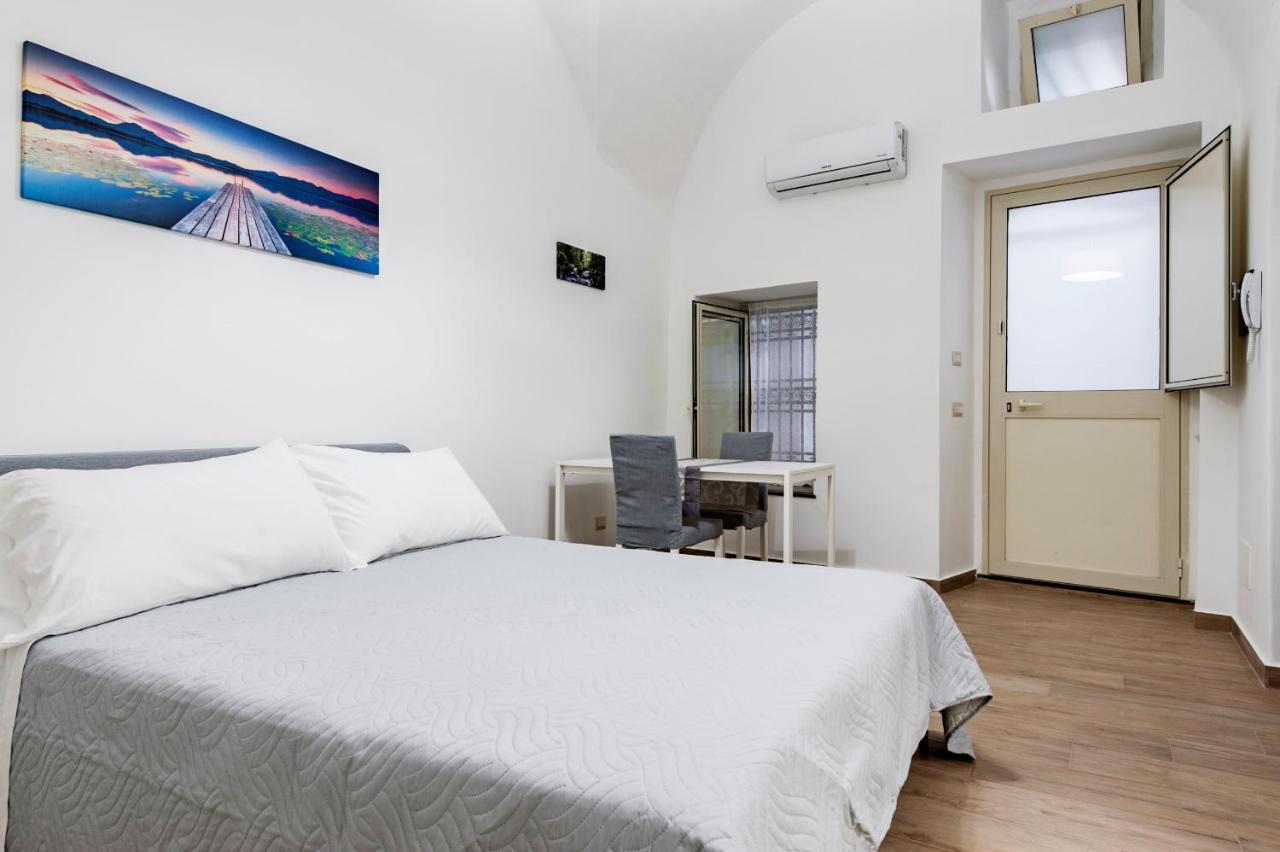 Trinita' 57 Apartments By Wonderful Italy Catânia Exterior foto